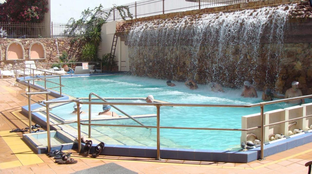Kapolos Spa Hotel Lutrá Edipszú Kültér fotó